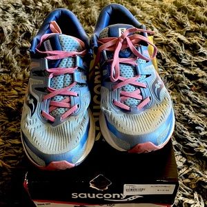 Saucony everuns
